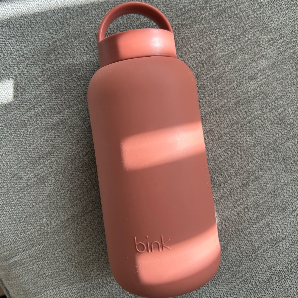 Bink Hydration Tracking Water Bottle
